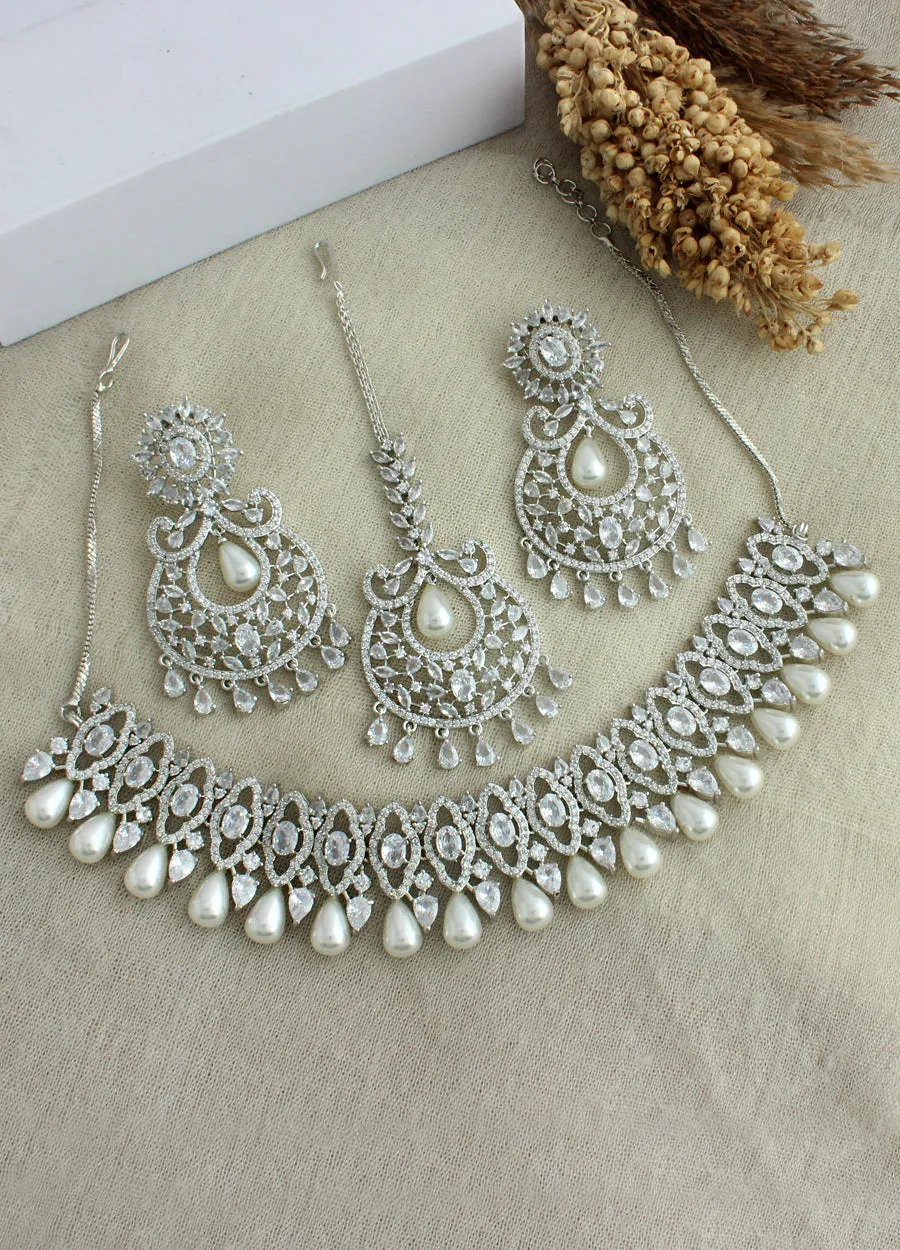 Amisha Choker Necklace Set