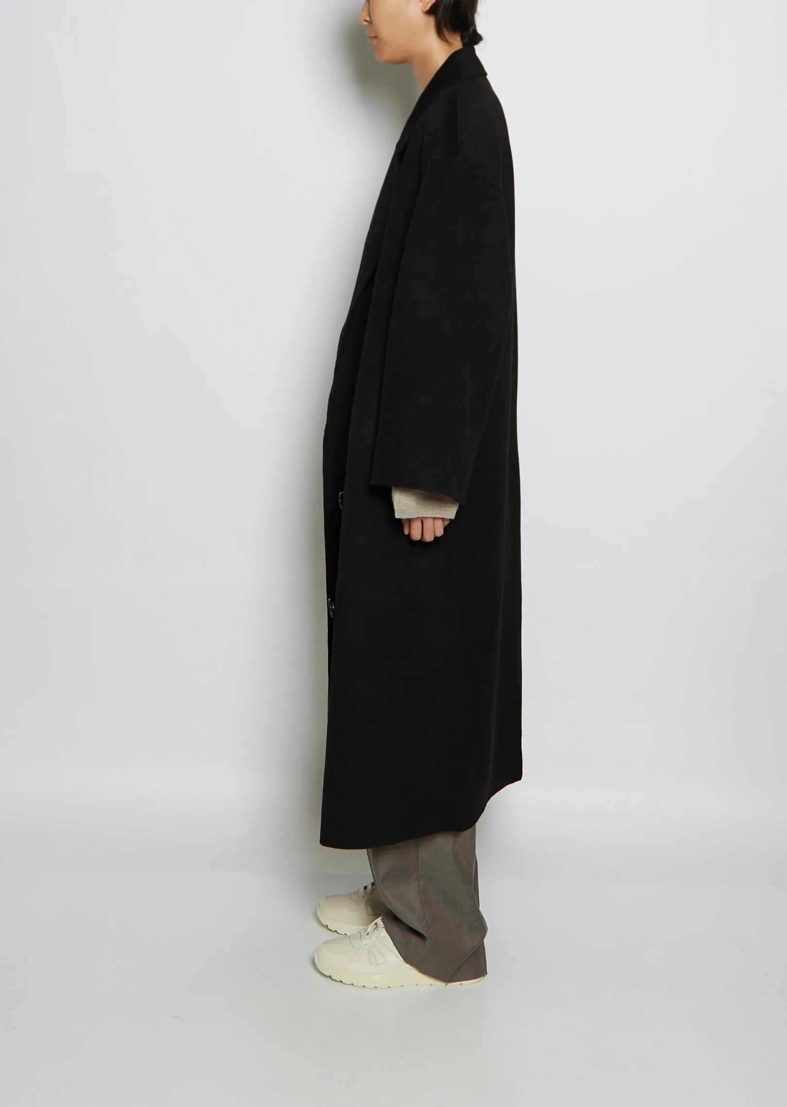 Borneo Wool Cashmere Coat — Black