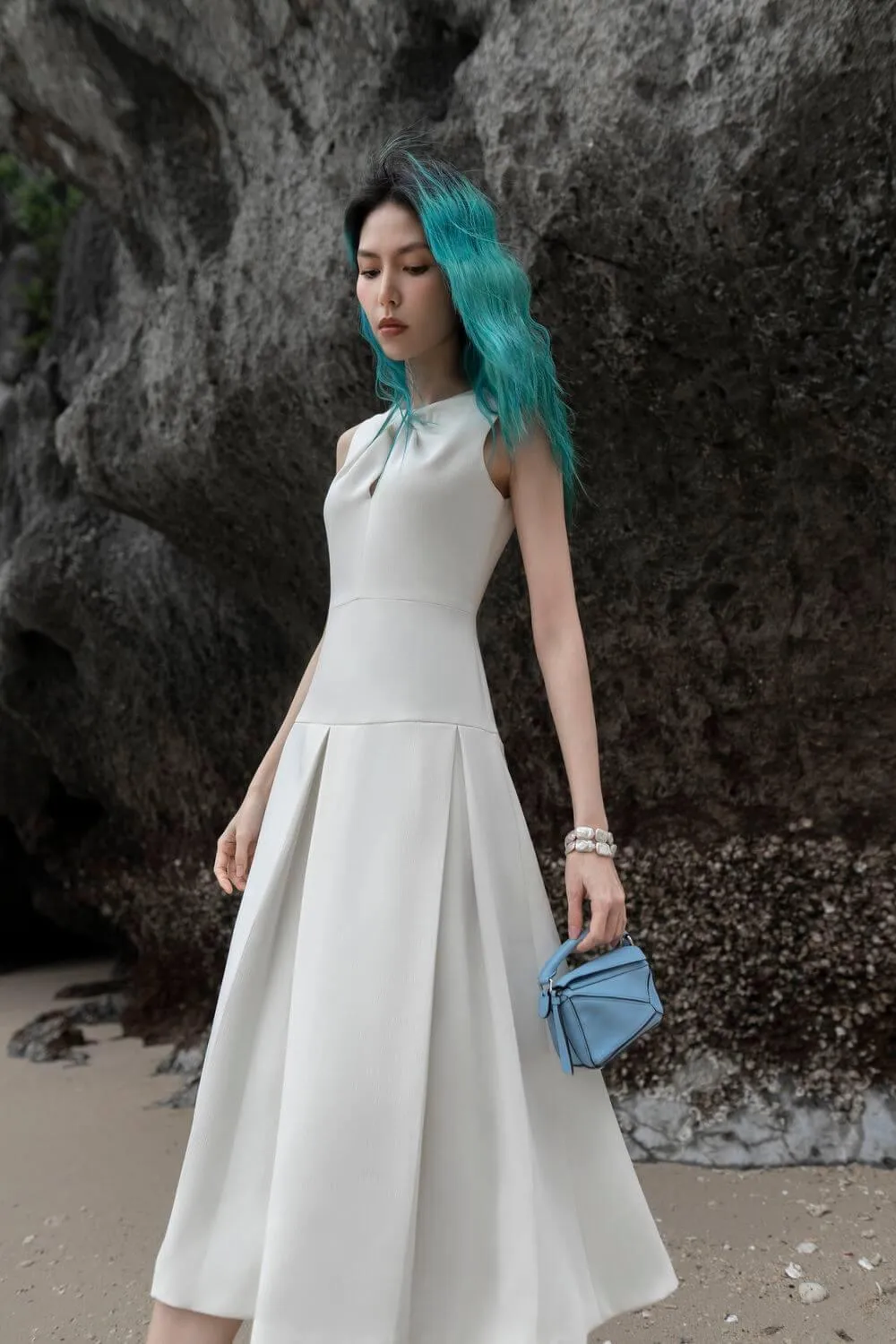 Dahlia Drop Waist Sleeveless Linen Midi Dress