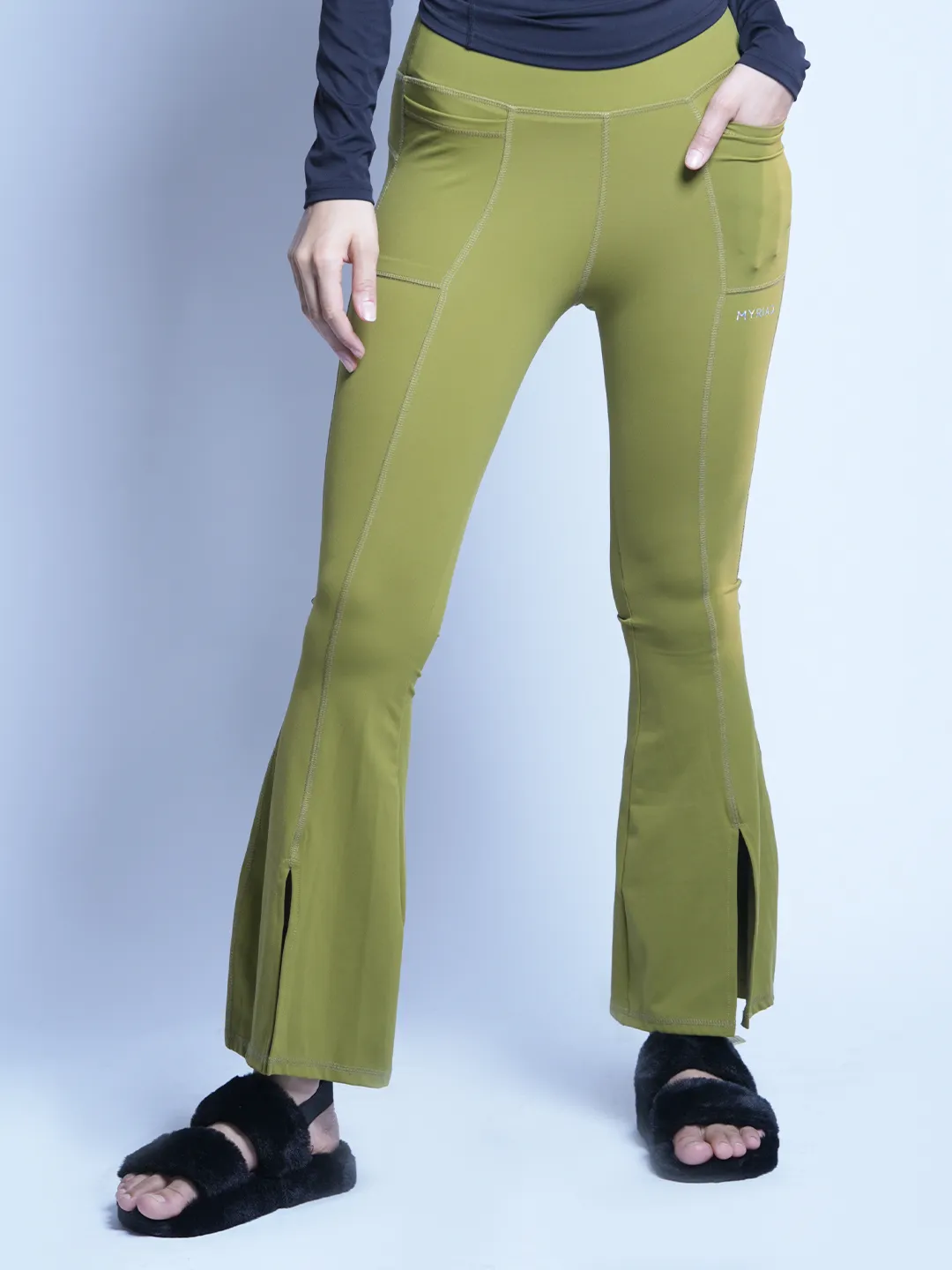 Essential Bootcut Pants In Olive