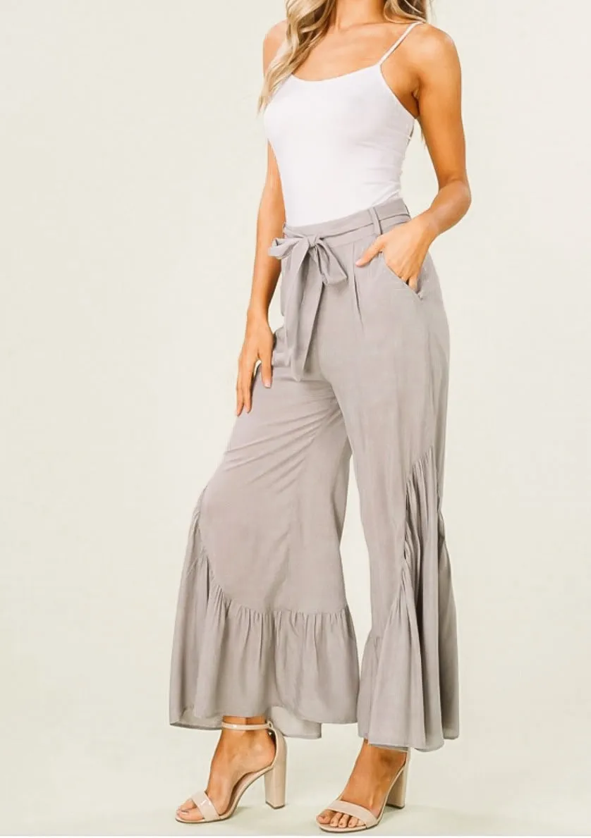 Fiona Flounce Hem Wide Leg Pants: Gray