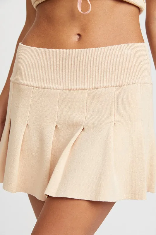 Hot Girl Frenchy Ribbed Pleated Mini Skirt In Cream