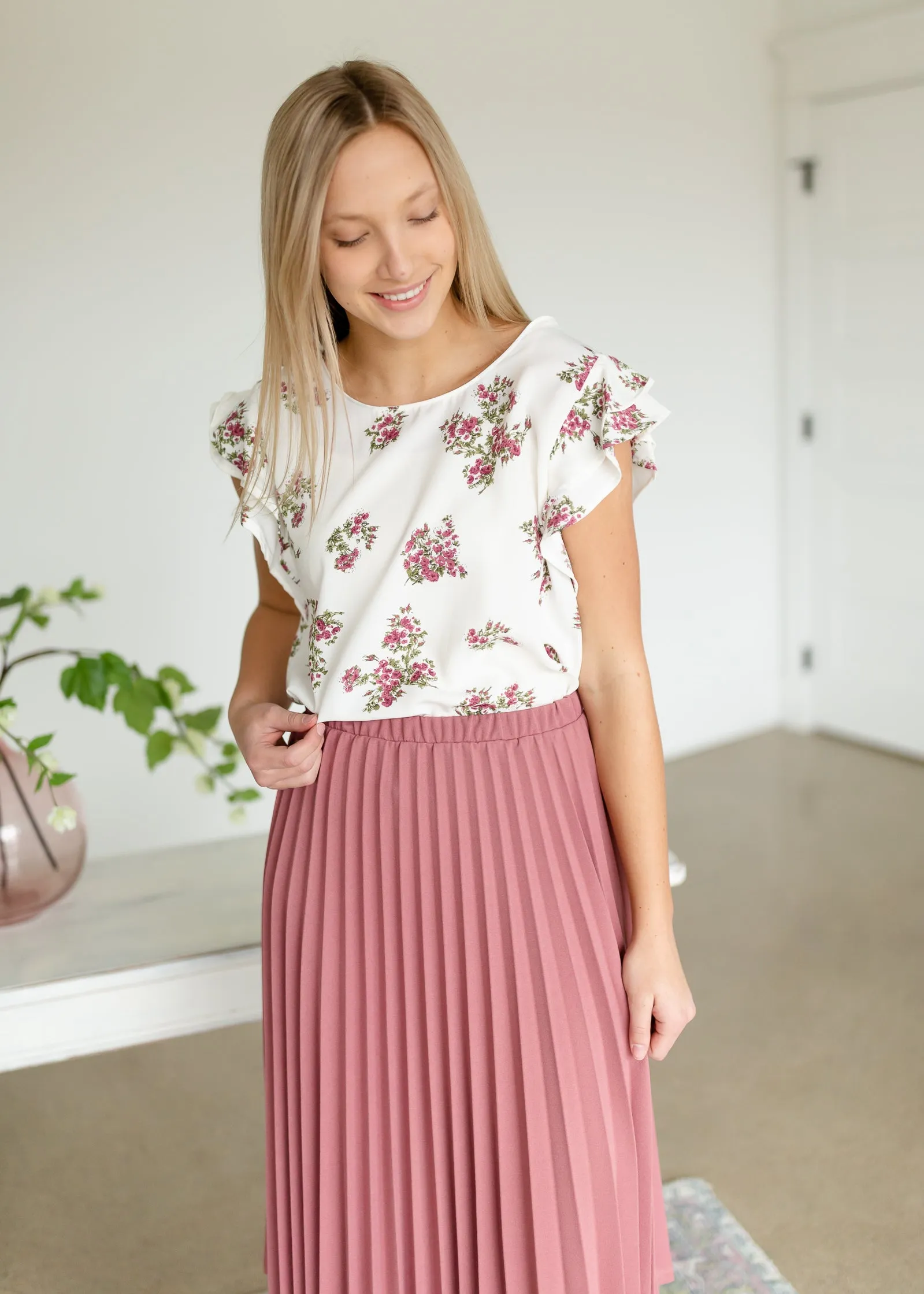 Mauve Pleated Stretch Waist Midi Skirt