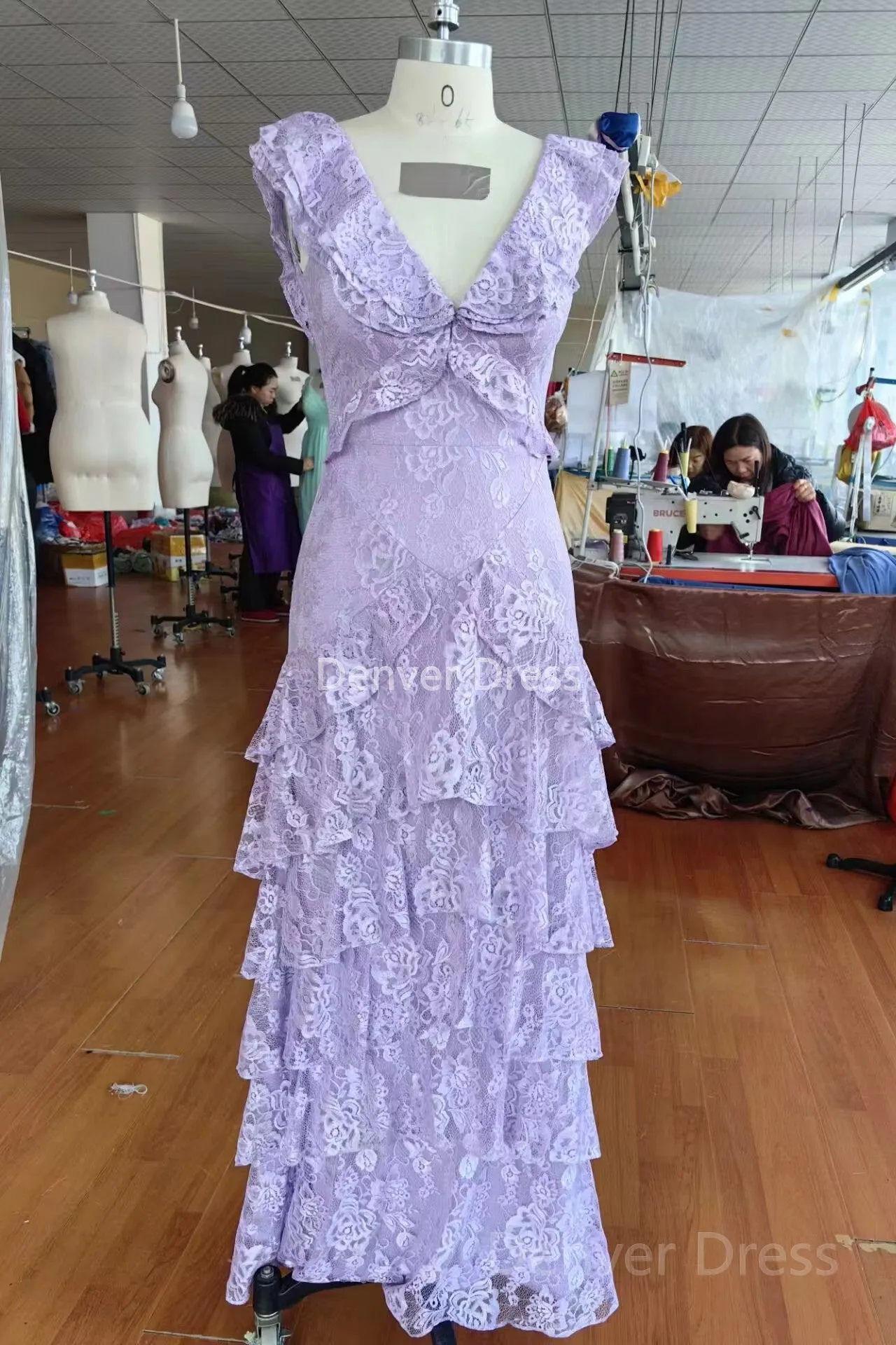 Purple Lace Long Prom Dresses Backless Evening Dress Stunning Maxi Dress