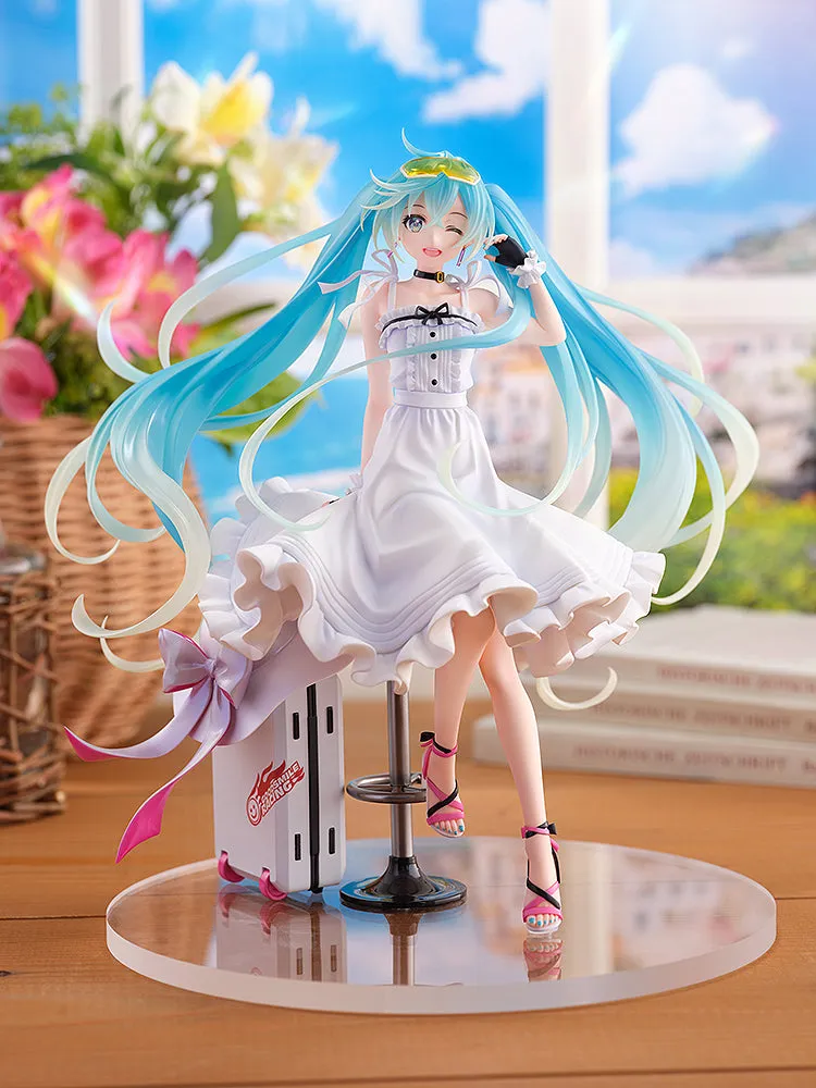 Racing Miku 2021: Vacation Style Ver. 1/7 Scale Figure