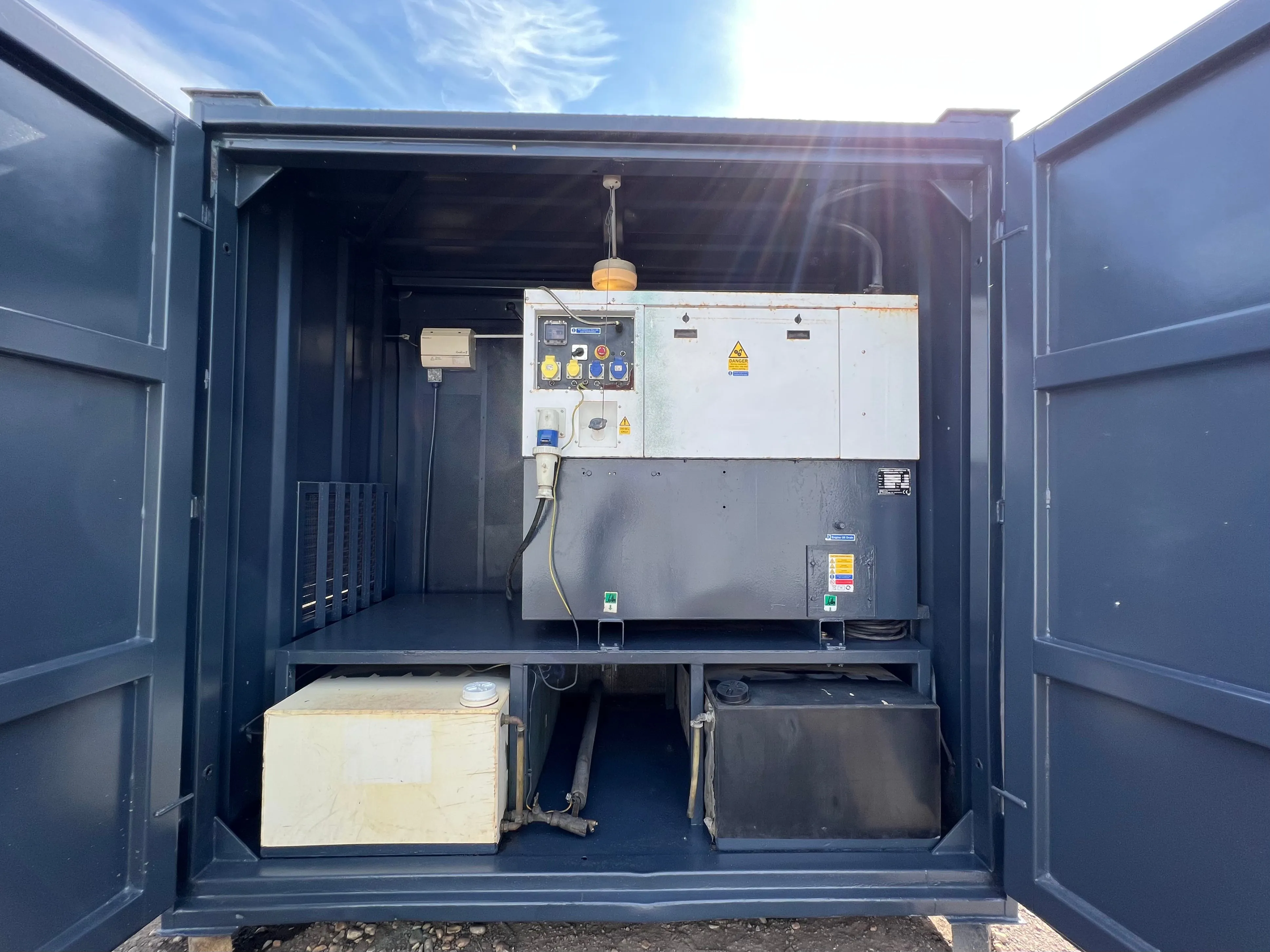 Static Welfare Cabin 24 Ft| Anti Vandal Combi Unit | 12 KVA Harrington Generator | No 850