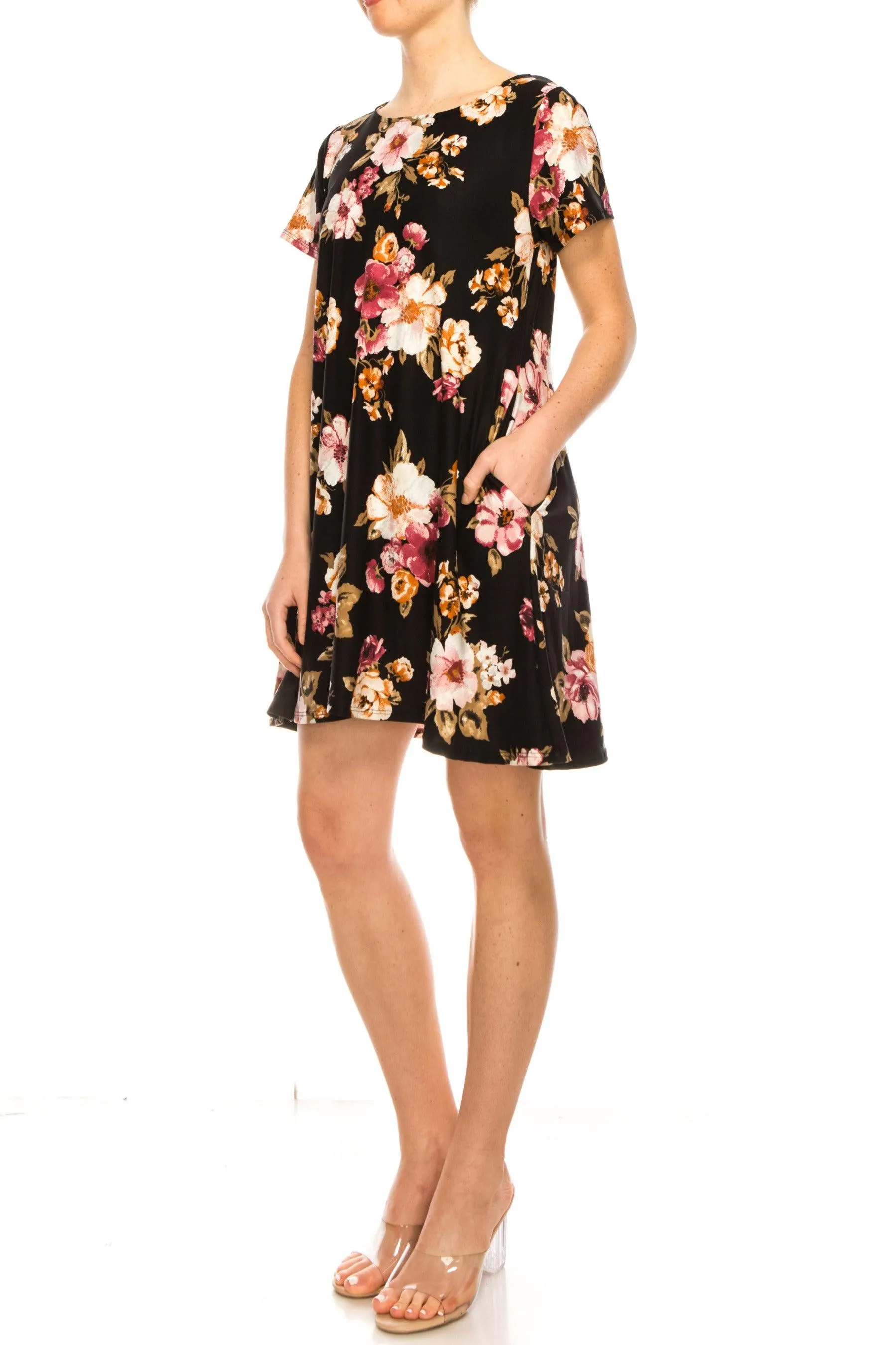 Women's Floral Short Sleeve Dress with Round Neckline and Side Pockets